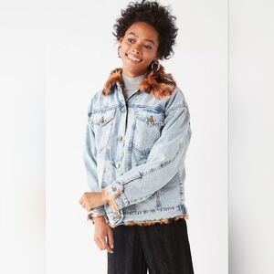 Urban Outfitters Faux Fur Lined Denim Trucker Jacket Size XS